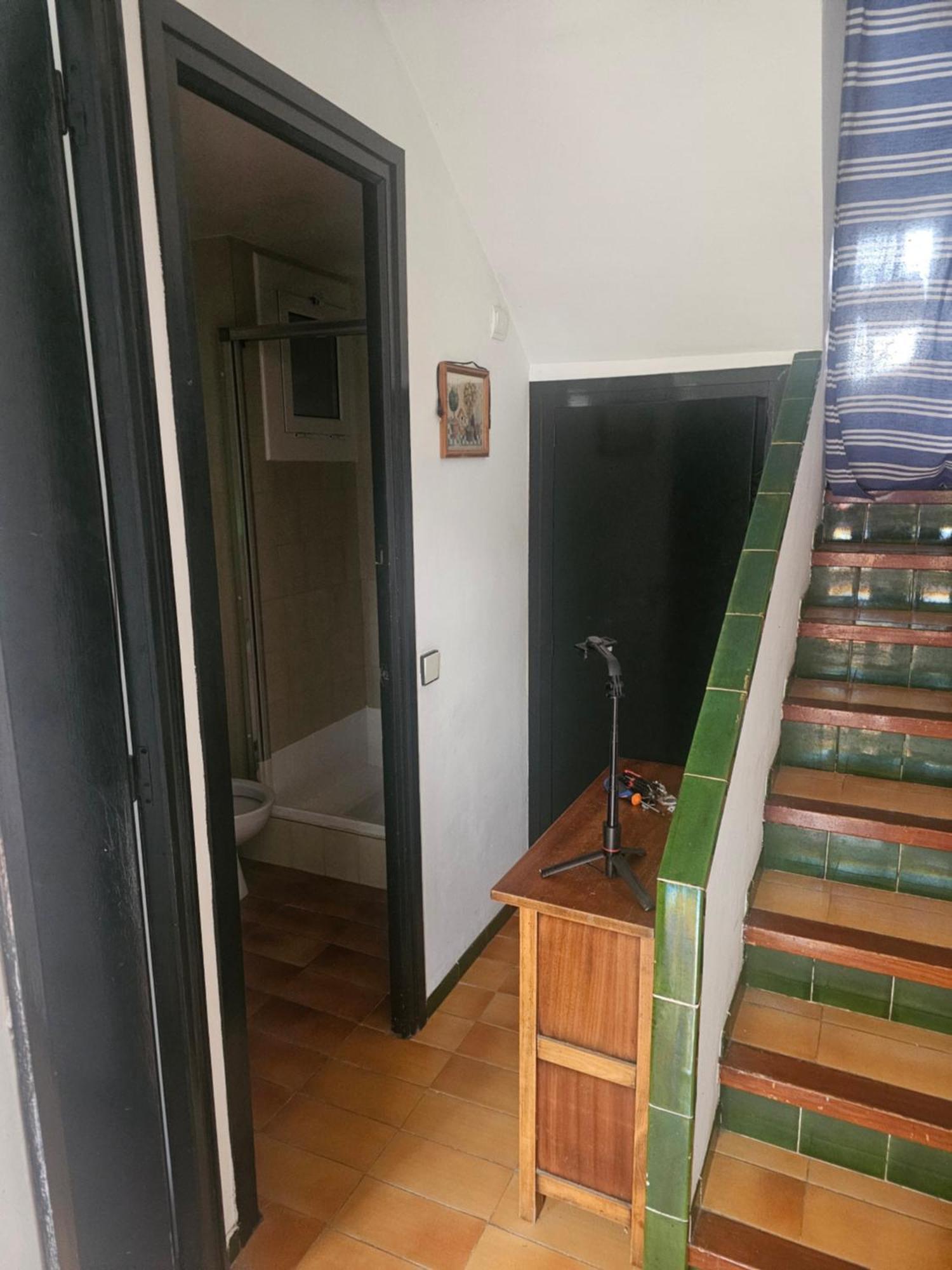 ז'ירונה Dormitorio Standar Cerca De La Playa מראה חיצוני תמונה